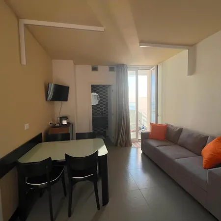 Apartament Rn006 - Rimini, Esclusivo Bilocale Fronte Mare Rimini