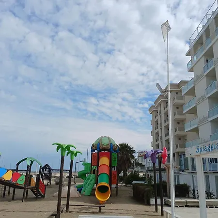 Rn006 - Rimini, Esclusivo Bilocale Fronte Mare Apartament Rimini